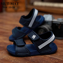 Load image into Gallery viewer, Children sandals  fashion boys and girls non-slip summer beach  sandals wear-resistant and multi-color shoes